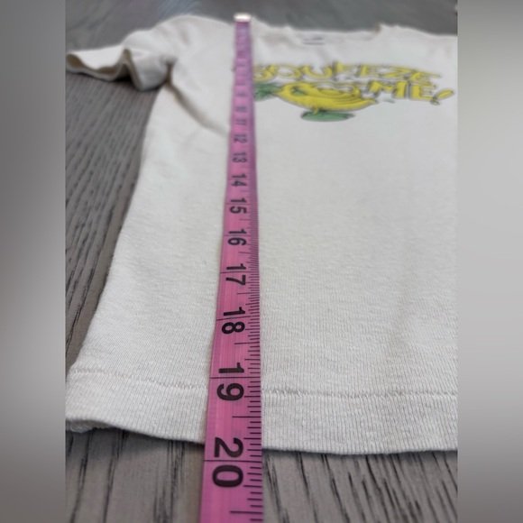 Re/Done Squeeze Me Graphic Tee - Picture 6 of 6